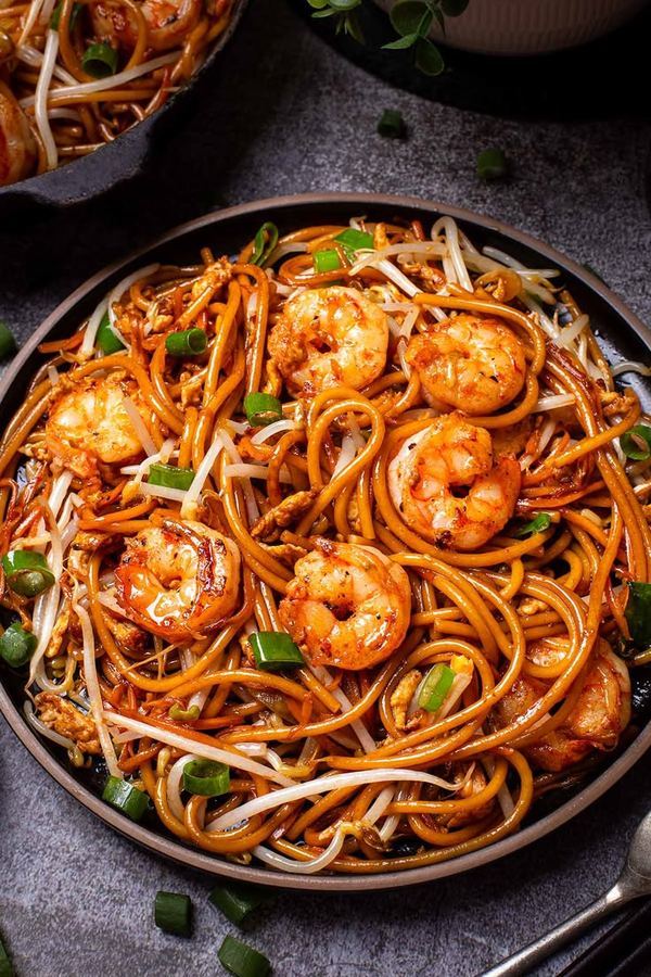 Yakisoba Especial Sem Legumes G (3-4 Pessoas)